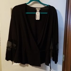 Deb klaxons wrap top lace sleeves 1x